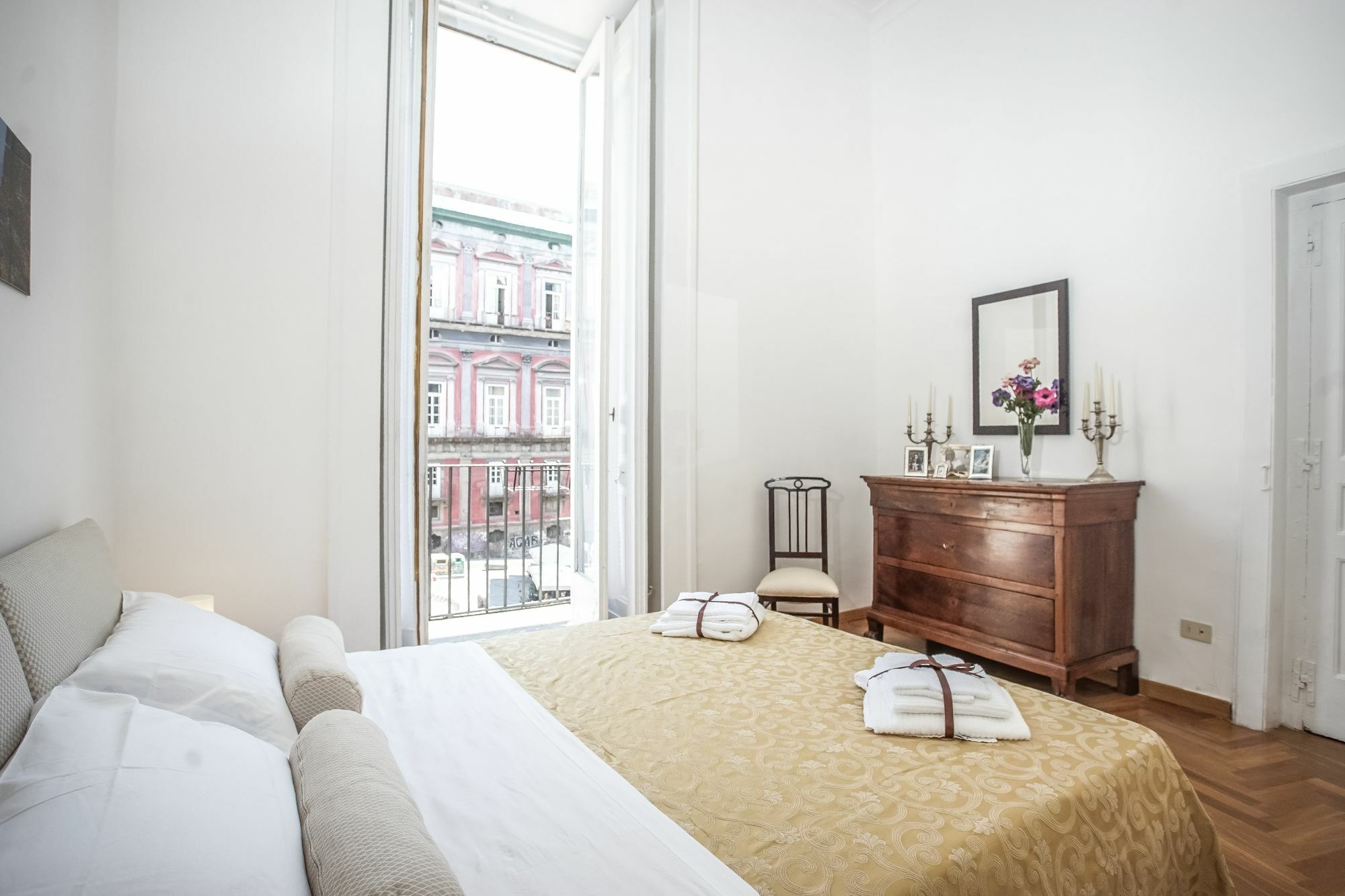 Casa Napoletana - San Domenico Apartment Naples Exterior photo